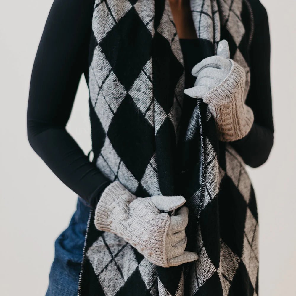 Pretty Simple (NP) - Cable Knit Gloves - Nikki and Co Boutique