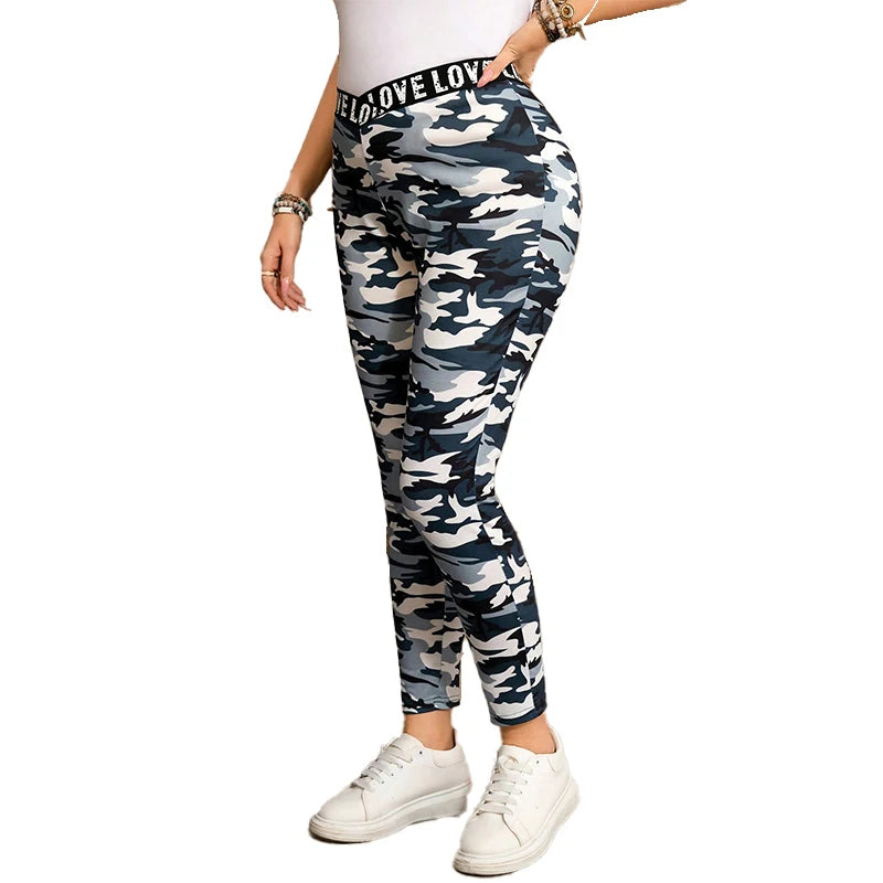 Plus Size Women's Camouflage Printed Leggings with Pockets Outdoors Fitness Jogging Tights Butt Lifting Elastic Tights Streetwea