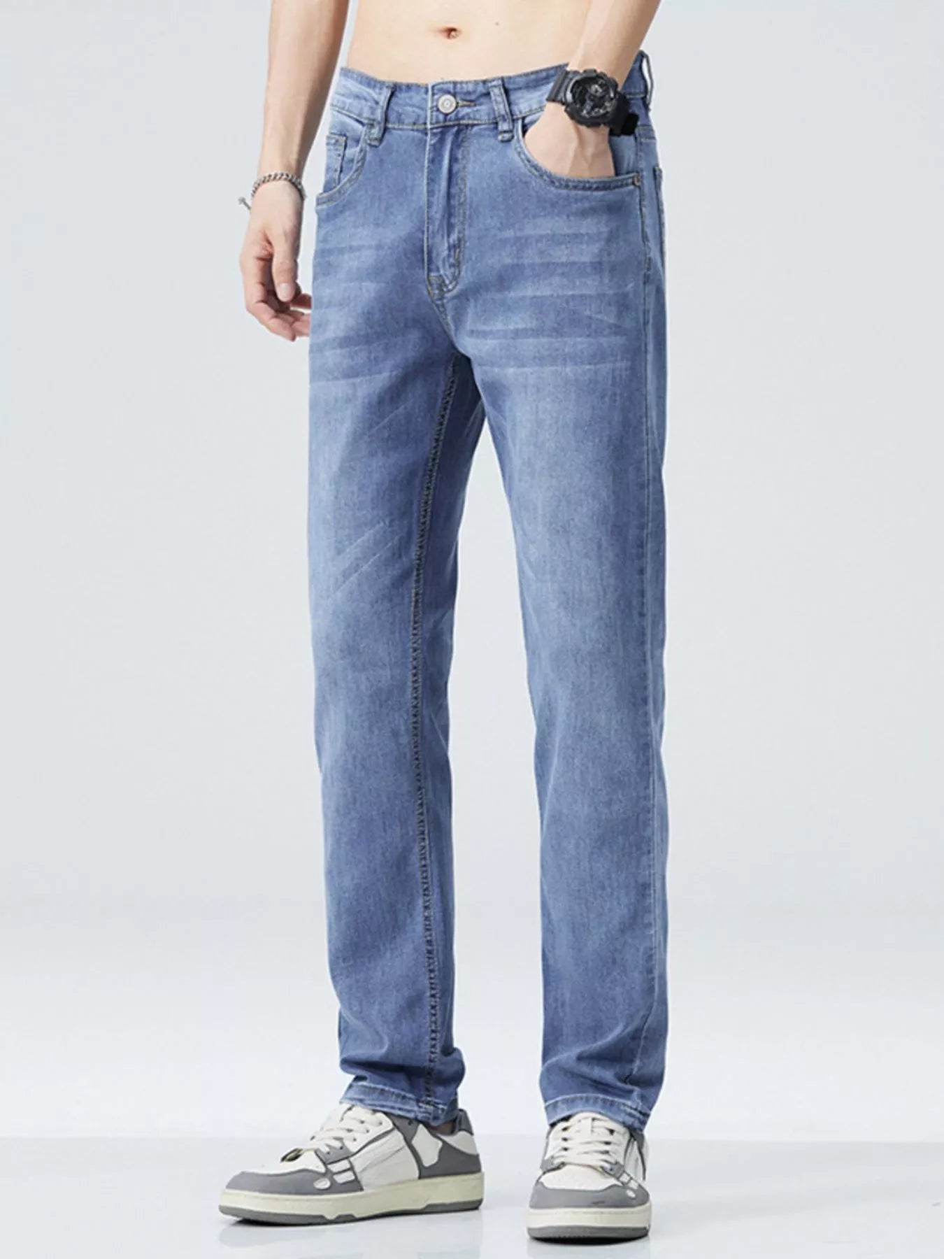 Men's Classic Straight Fit Jeans - Nikki and Co Boutique
