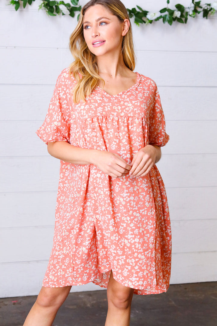 Peach Ditzy Floral Woven Dolman V Neck Dress | Nikki &amp; Co. Boutique