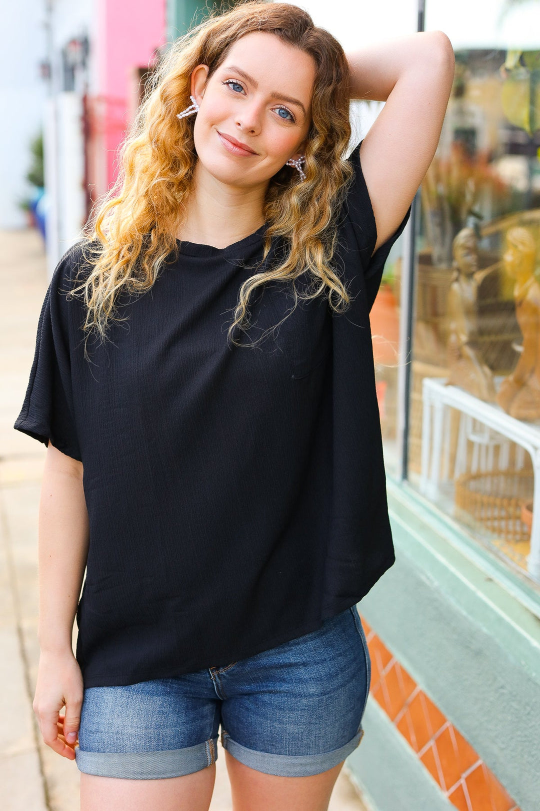 Be Bold Black Crinkle Texture Pocketed Dolman Tops | Nikki &amp; Co. Boutique