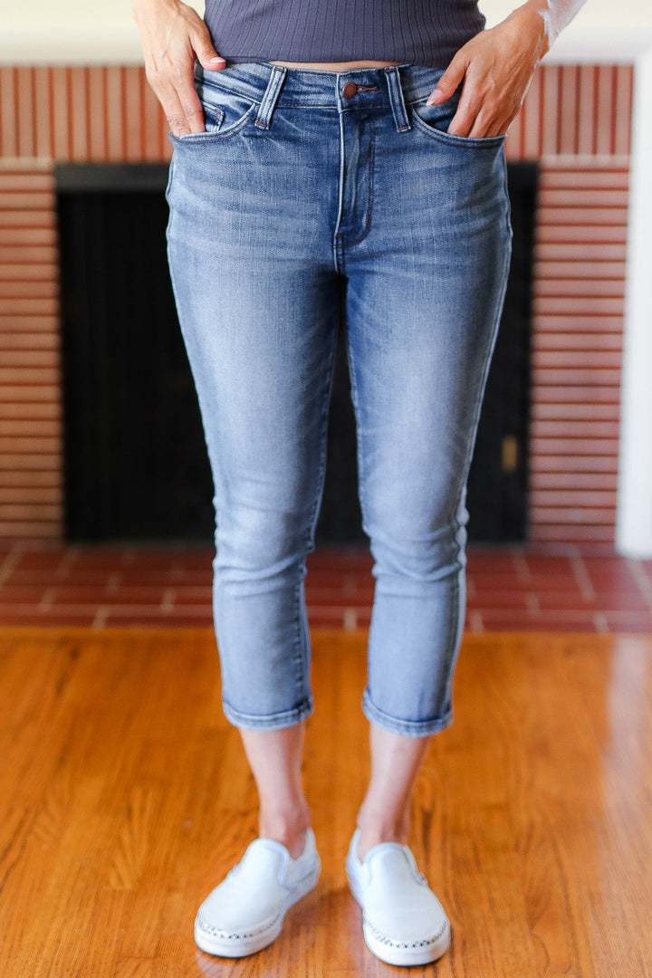 Judy Blue Medium Wash Mid Rise Skinny Capri | Nikki &amp; Co. Boutique
