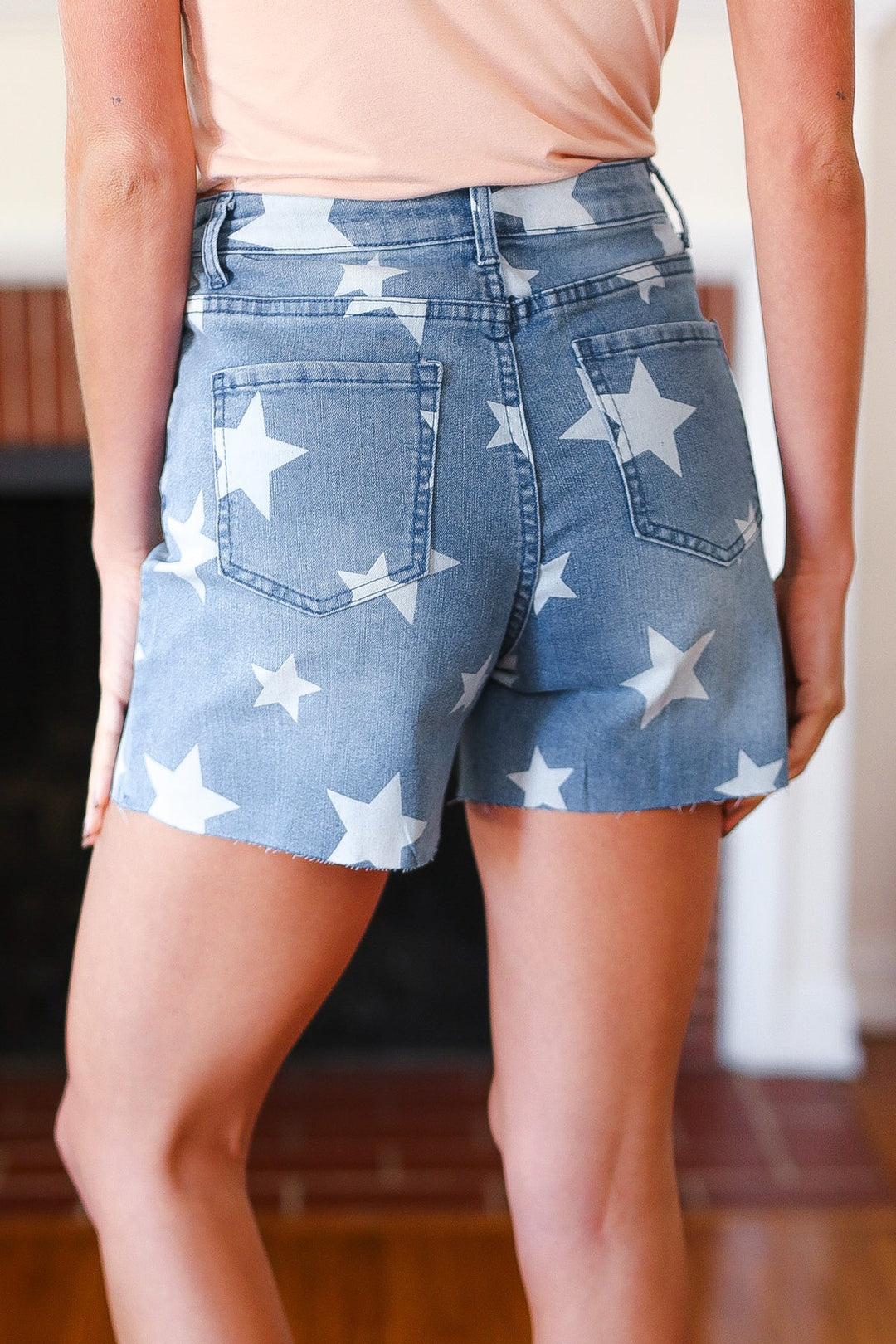 Light Wash Star Print High Rise Denim Shorts | Nikki & Co. Boutique