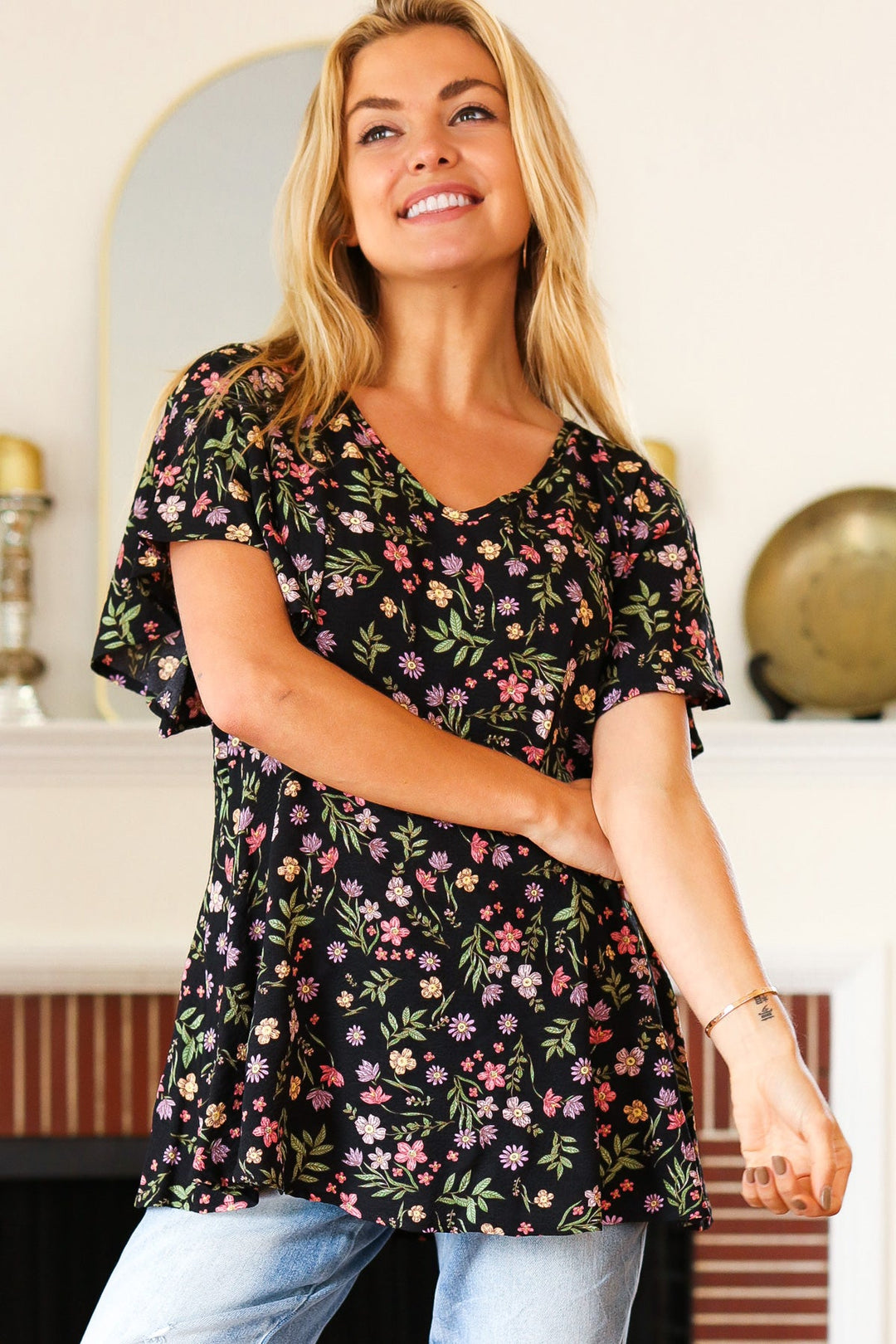 Summer Vibes Black Floral Print V Neck Babydoll Crepe Tops | Nikki &amp; Co. Boutique