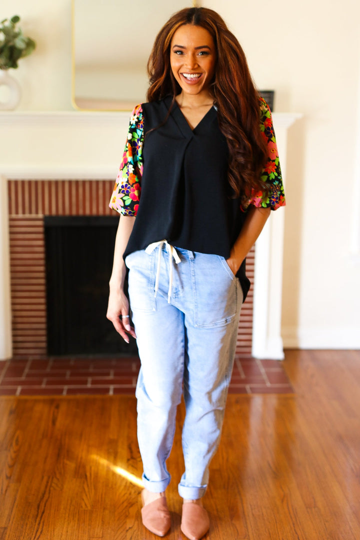 Eyes On You Black Floral Puff Sleeve V Neck Tops | Nikki &amp; Co. Boutique