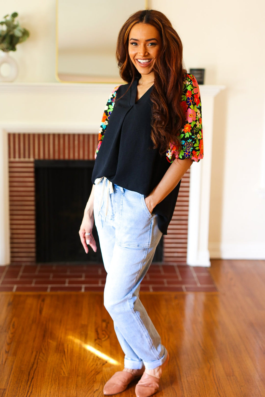 Eyes On You Black Floral Puff Sleeve V Neck Tops | Nikki &amp; Co. Boutique