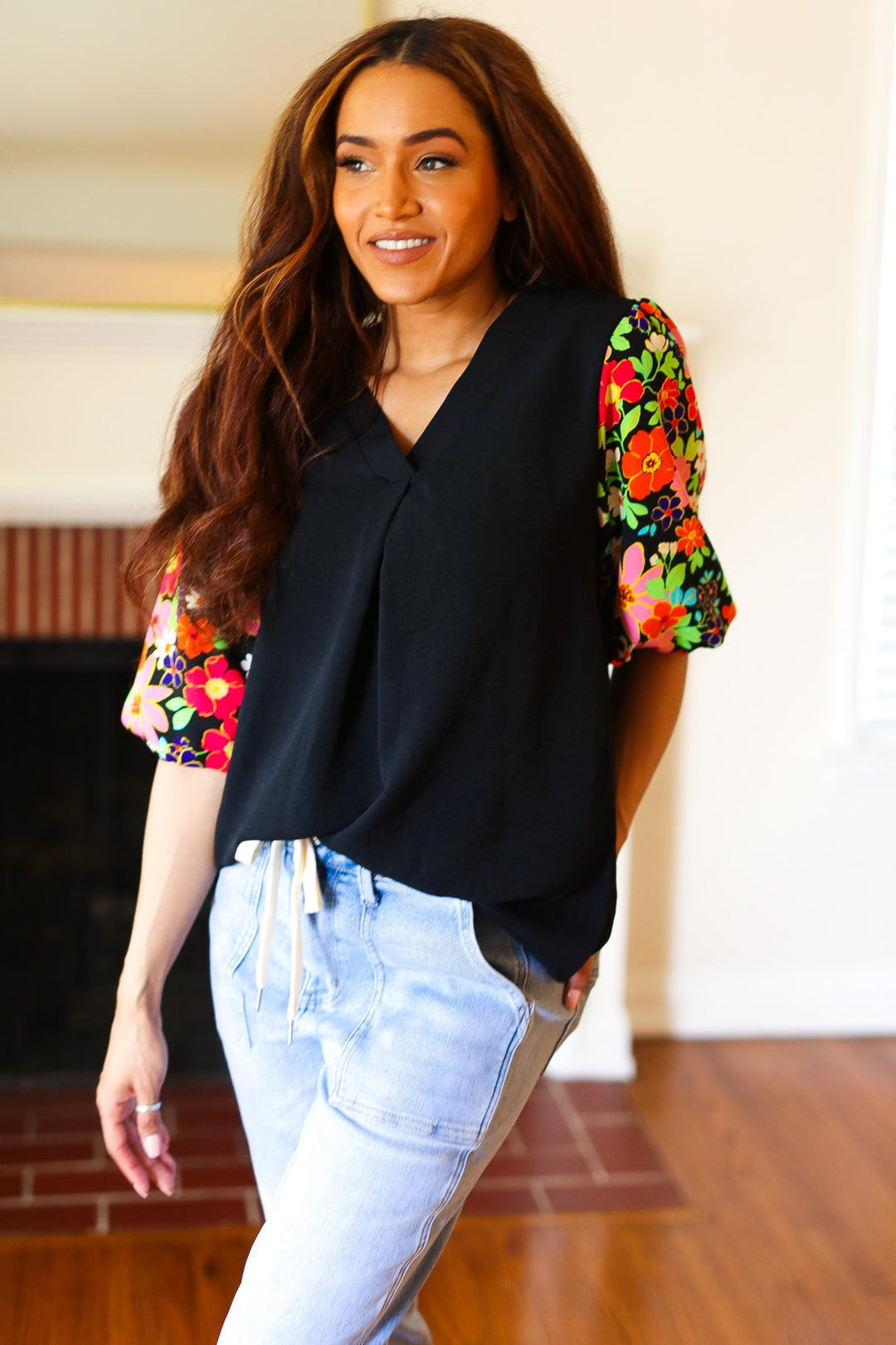 Eyes On You Black Floral Puff Sleeve V Neck Tops | Nikki &amp; Co. Boutique