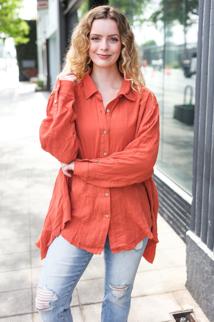 Everyday Rust Button Down Sharkbite Cotton Tunic Top | Nikki &amp; Co. Boutique