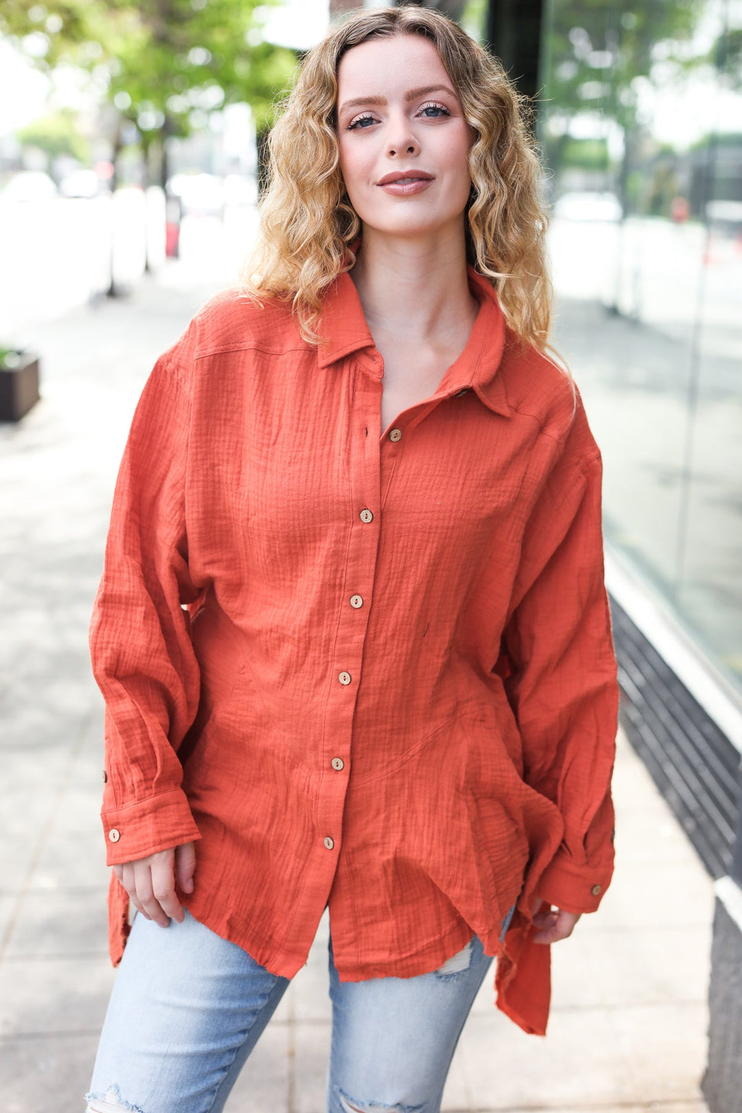 Everyday Rust Button Down Sharkbite Cotton Tunic Top | Nikki &amp; Co. Boutique