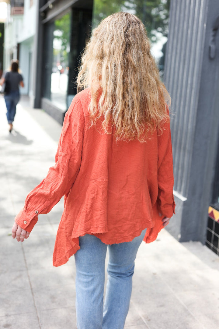 Everyday Rust Button Down Sharkbite Cotton Tunic Top | Nikki &amp; Co. Boutique