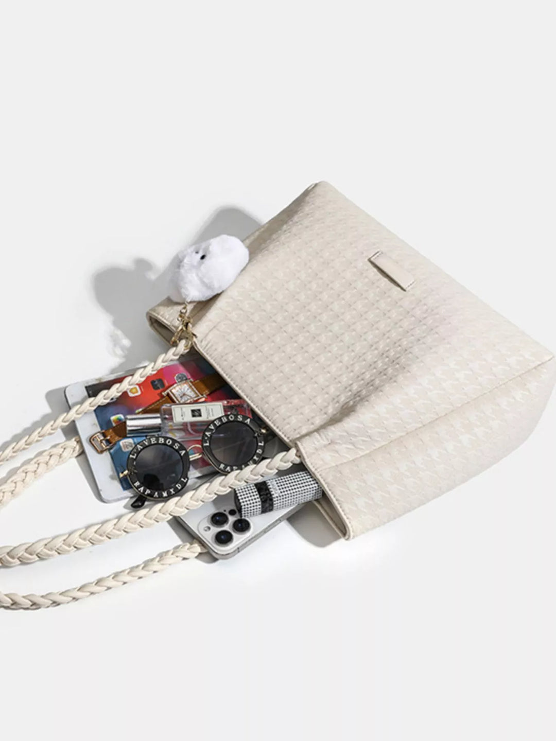 Houndstooth Pattern Shoulder Bag in White - Nikki &amp; Co. Boutique