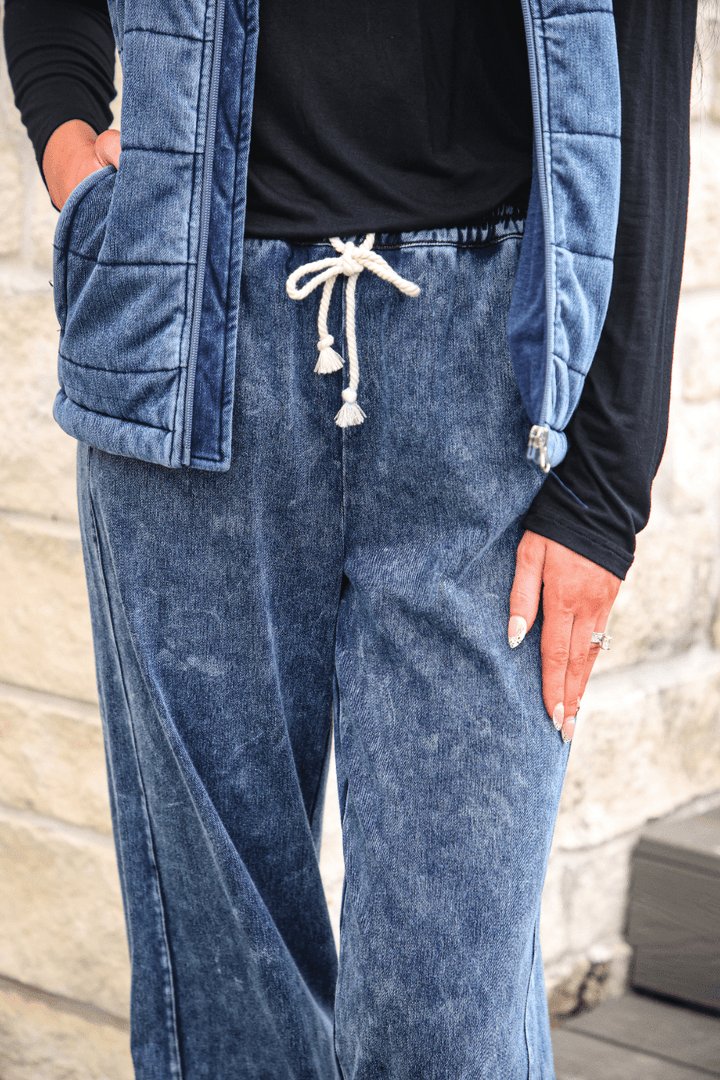 Refined Denim Wide Leg Pants - Light Wash (Pre-order) - Nikki &amp; Co. Boutique