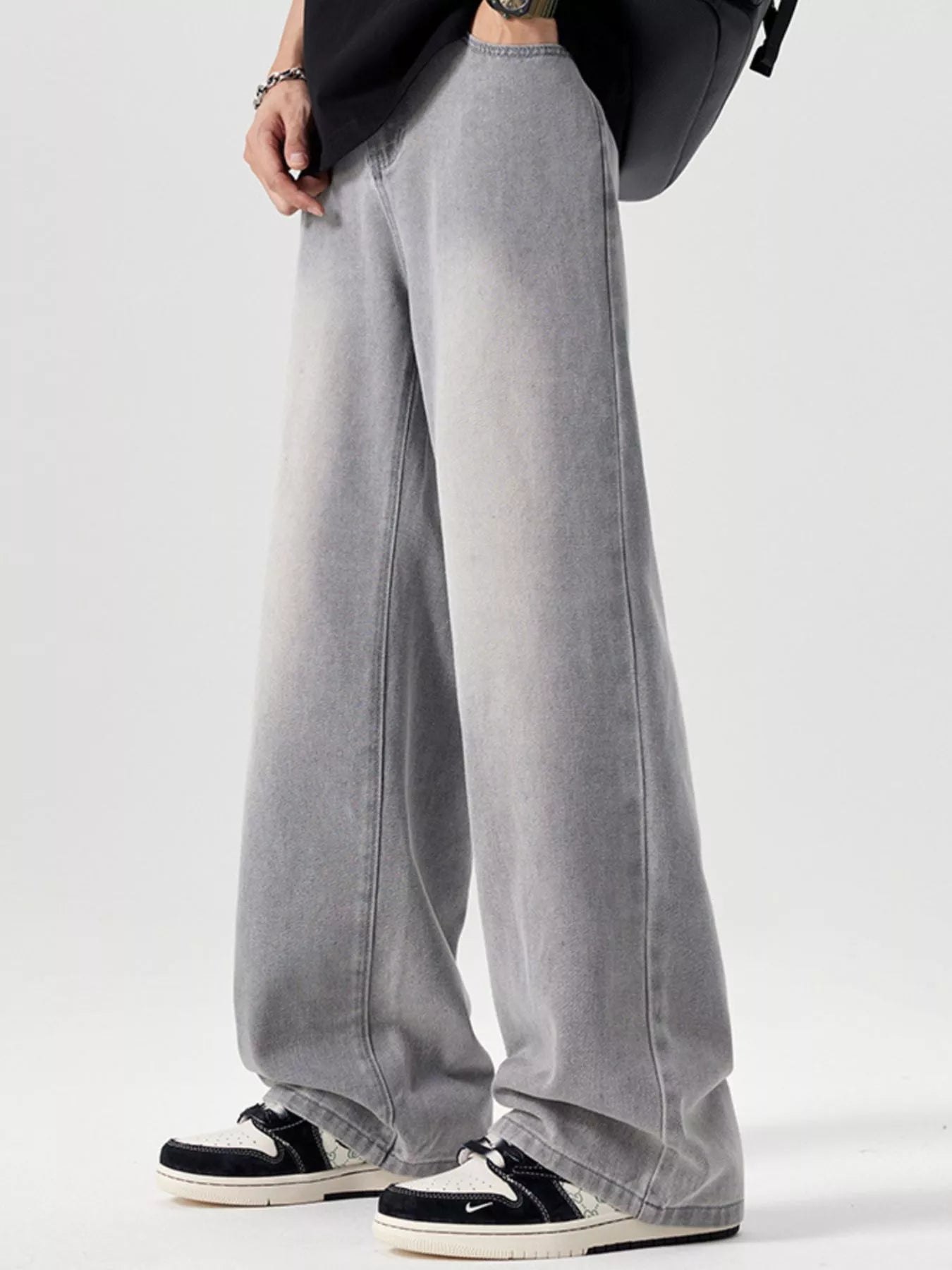 Men's Vintage Wash Wide Leg Jeans - Nikki and Co Boutique