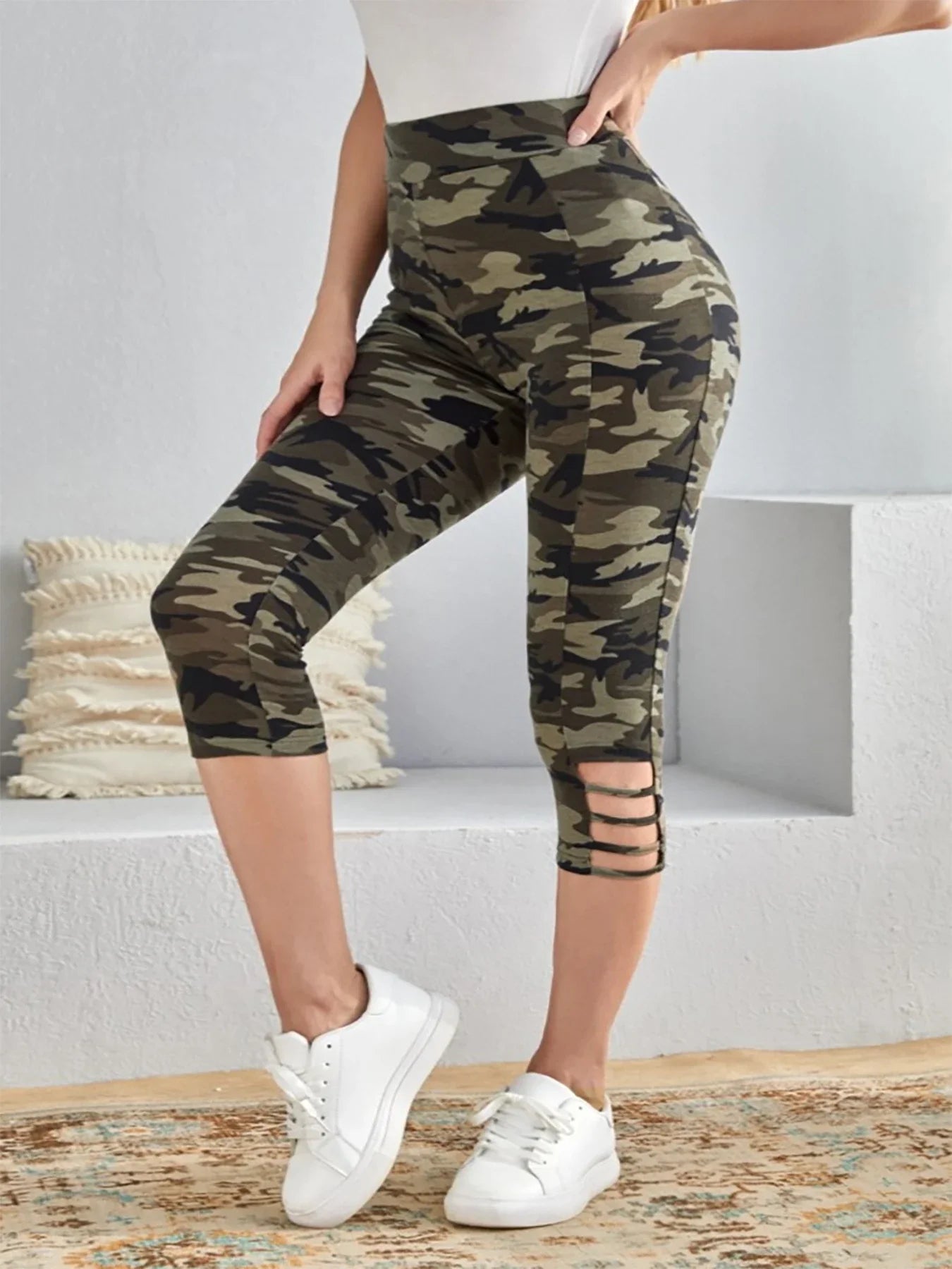 Plus Size Women's Camo Capri Leggings with Side Stripe Cutouts Stylish High Elasticity Knit Sporty  Fashionable Casual Pants