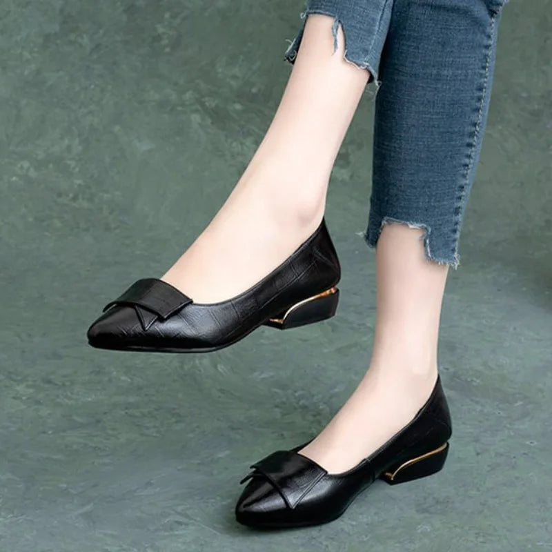 New Summer Women's Flat Shoes Soft Leather Work Shoes Pointed Thick Heel Casual Womens Shoe Handmade Footwear Buty Damskie