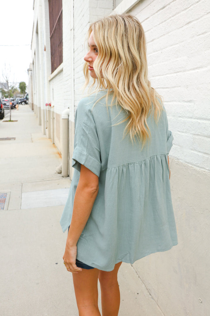 Casual Chic Sage Linen Notch Neck Dolman Shorts Sleeve Top | Nikki &amp; Co. Boutique