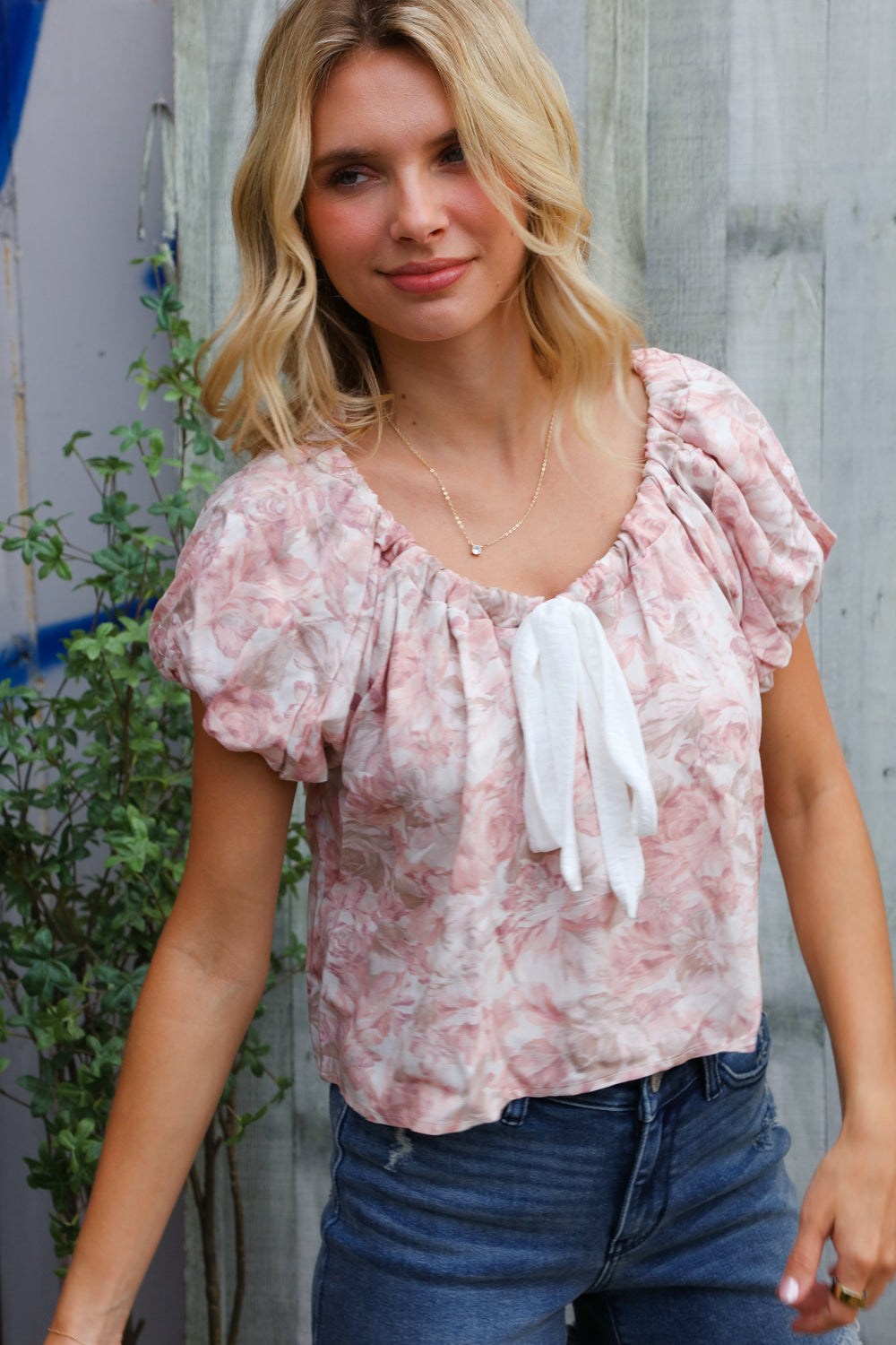 Feeling Femme' Blush Scoop Neck Floral Top w/Bow