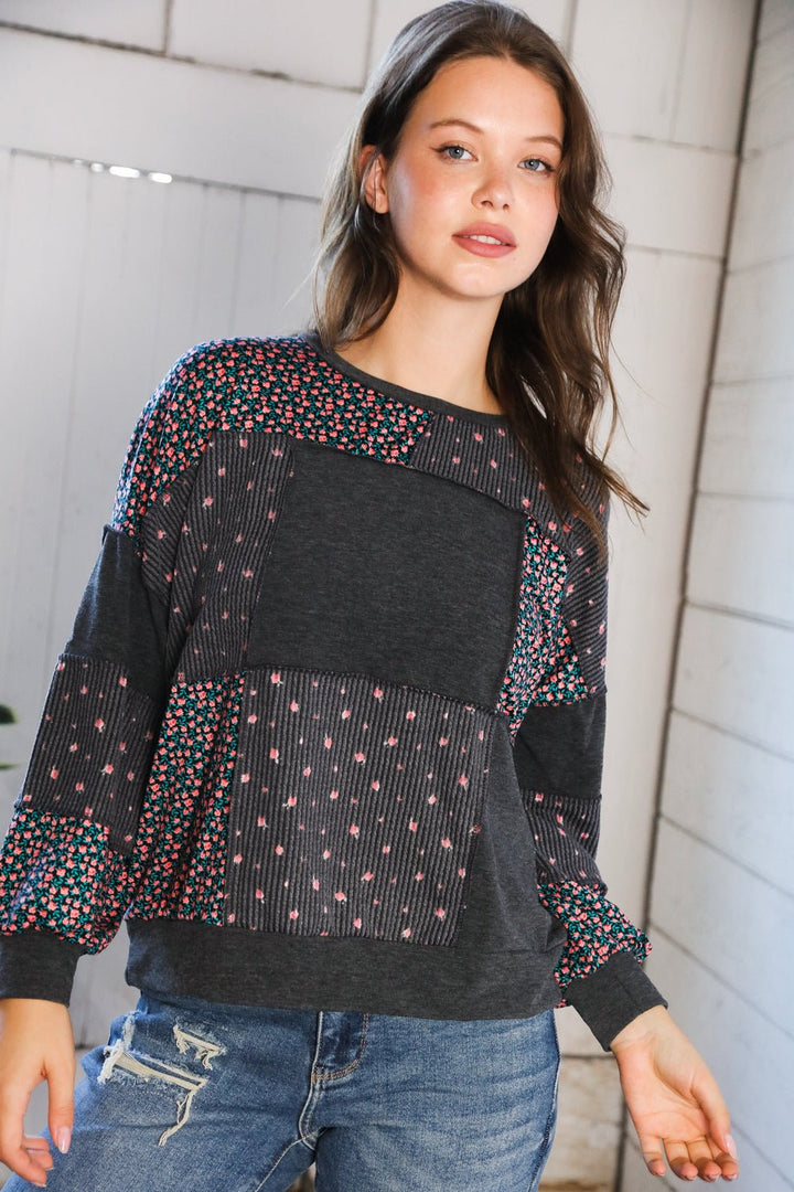 Lazy Daisies Charcoal Pullover - Nikki &amp; Co. Boutique