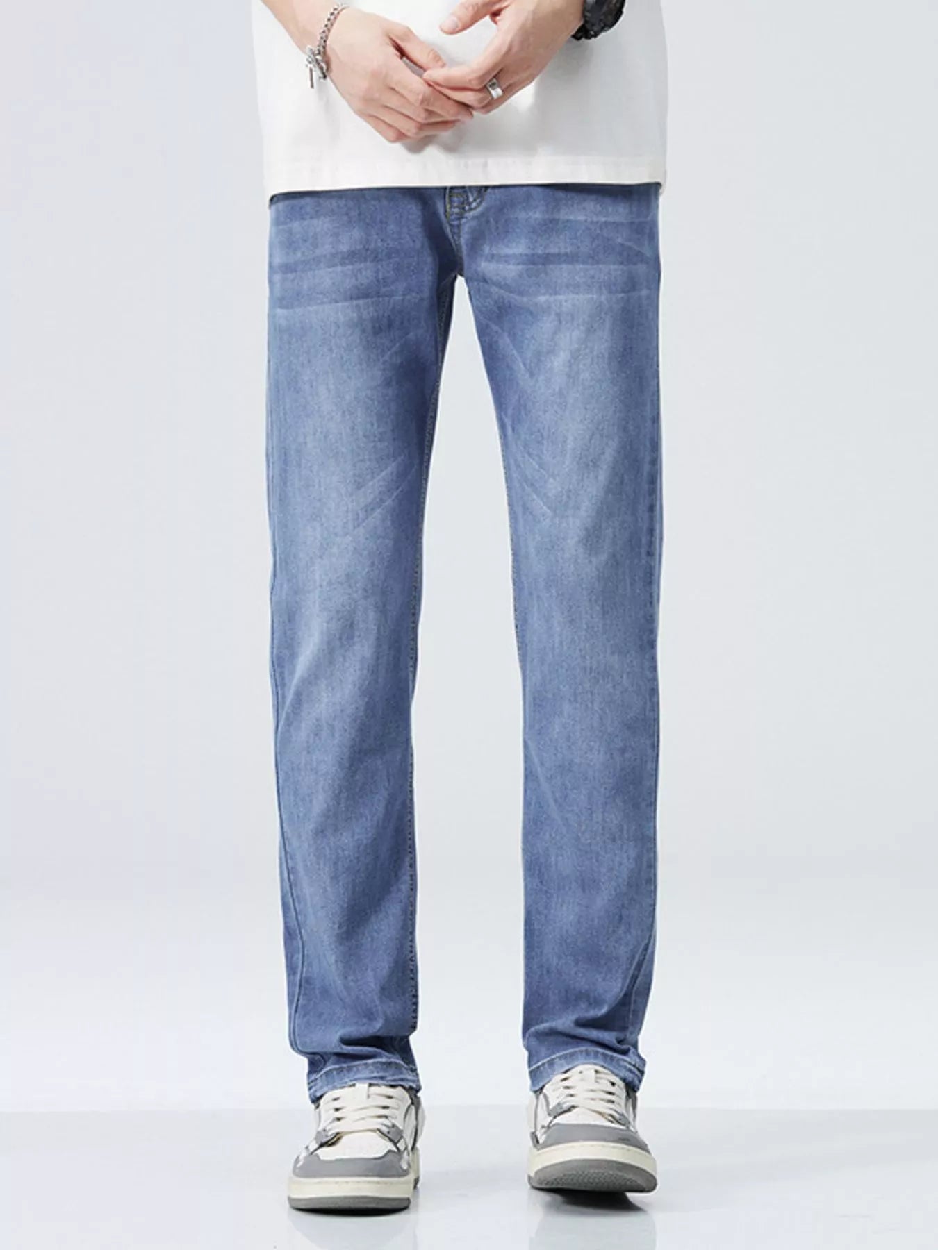 Men's Classic Straight Fit Jeans - Nikki and Co Boutique