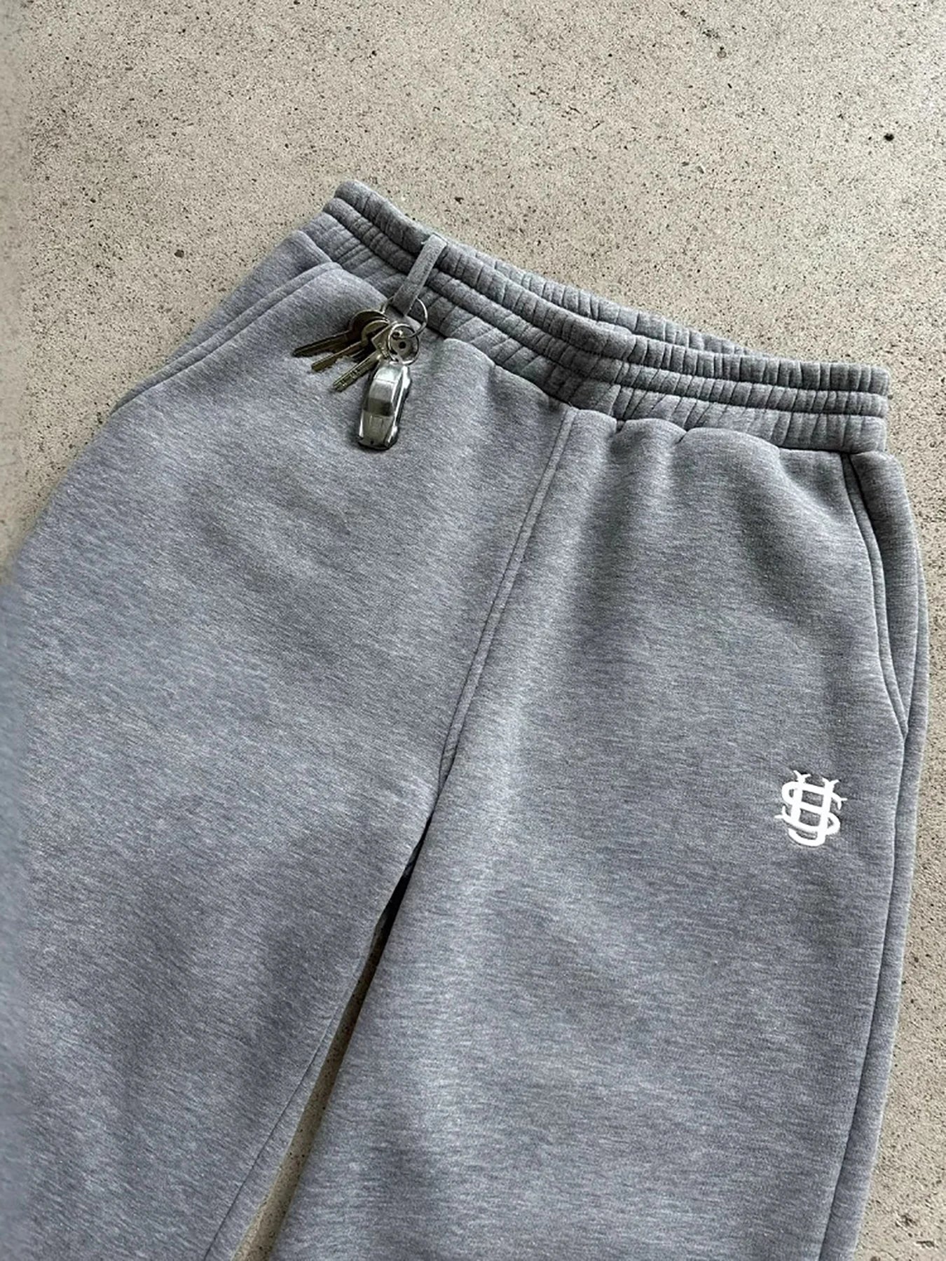 New Y2K Pants Personalized Pant Leg Zipper Embroidery Hip Hop Casual Joggers Men Pants Retro Straight Pants Tracksuit Streetwear