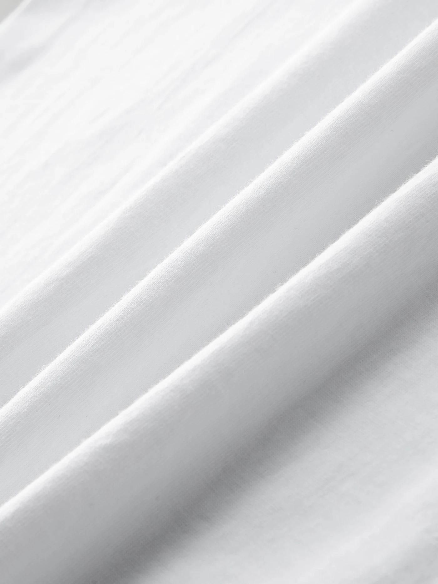 Women's Focused Graphic Print T-Shirt - Empowering Silhouette & Bold Lettering