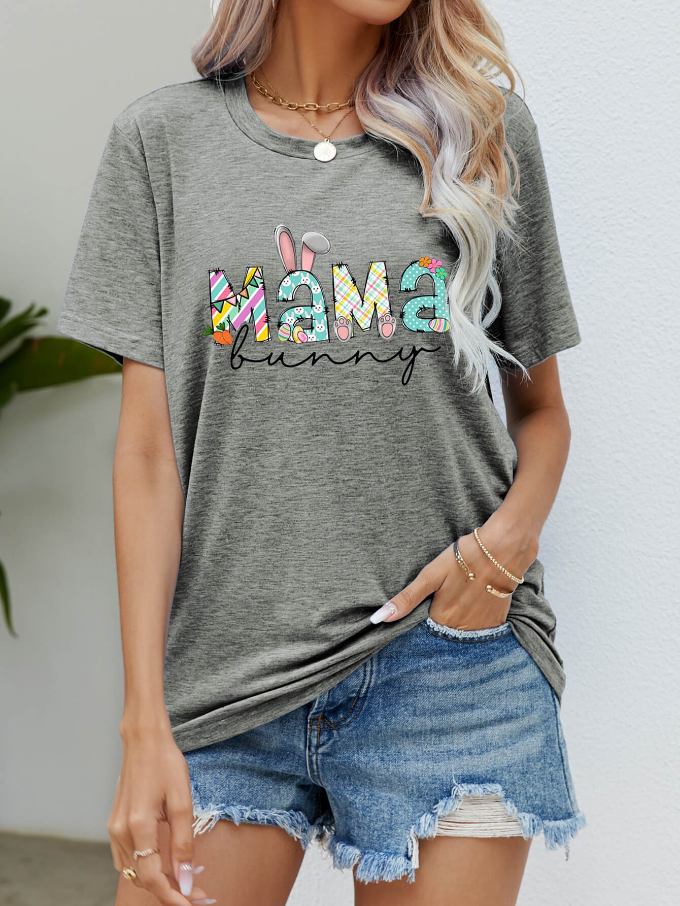 MAMA BUNNY Easter Graphic Tee - Nikki and Co Boutique