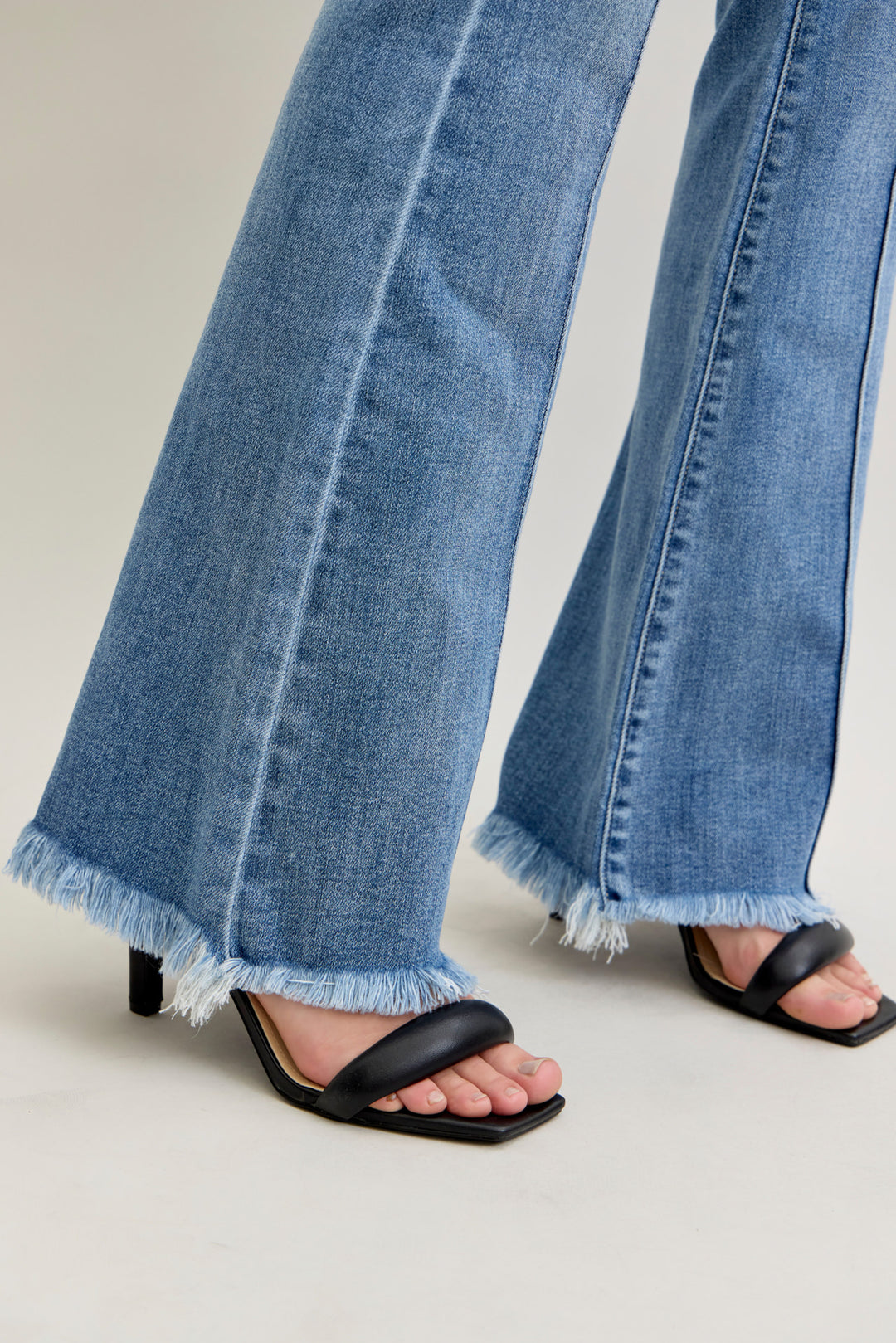 Judy Blue JB82687 high waisted fray hem flare jeans, lower leg hem view. Judy Blue Jeans (NP) - High Waisted Fray Hem Flare | Nikki &amp; Co. Boutique