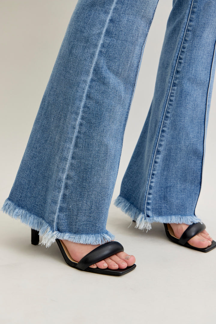 Judy Blue JB82687 high waisted fray hem flare jeans, lower leg hem view. Judy Blue Jeans (NP) - High Waisted Fray Hem Flare | Nikki &amp; Co. Boutique