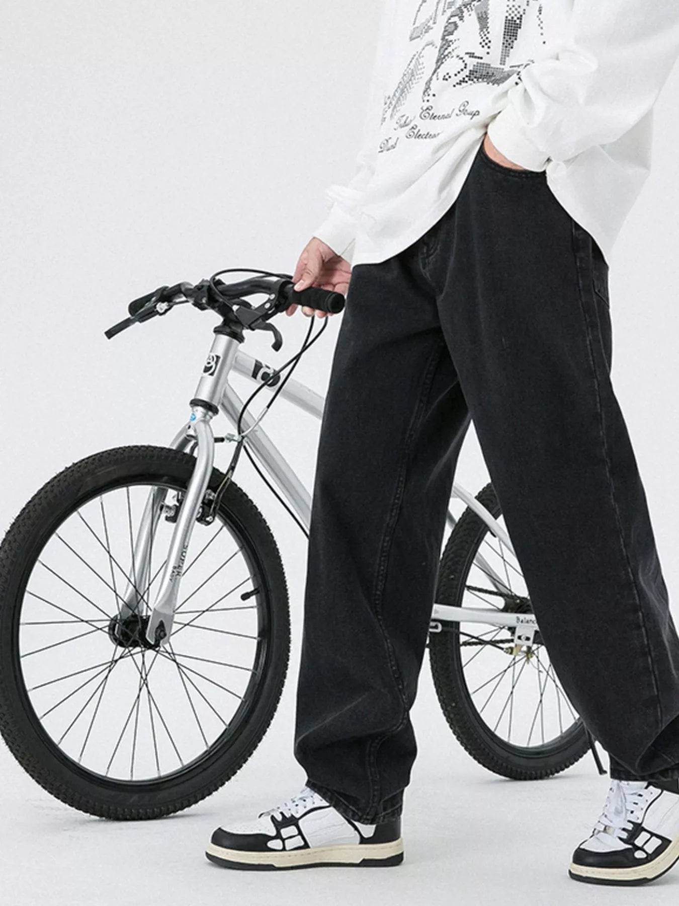 Men's Pocketed Wide Leg Jeans - Nikki and Co Boutique