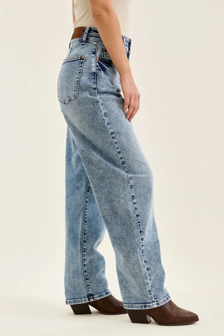 Judy Blue Marlowe High-Rise Arc-Leg Double-Waistband Jeans (NP) - Nikki &amp; Co. Boutique