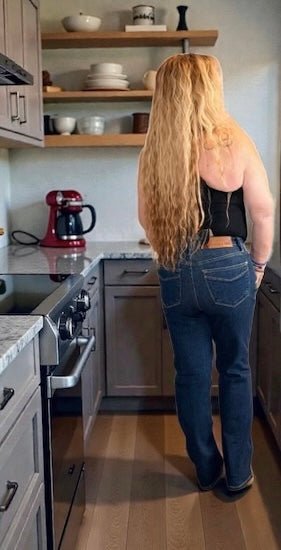 Judy Blue Jeans (NP) - High Rise Tummy Control Classic Straight - Nikki and Co Boutique