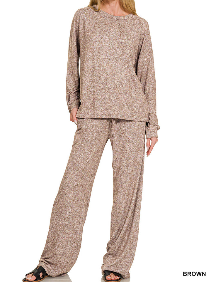 Woman in soft 2-piece, long sleeve set