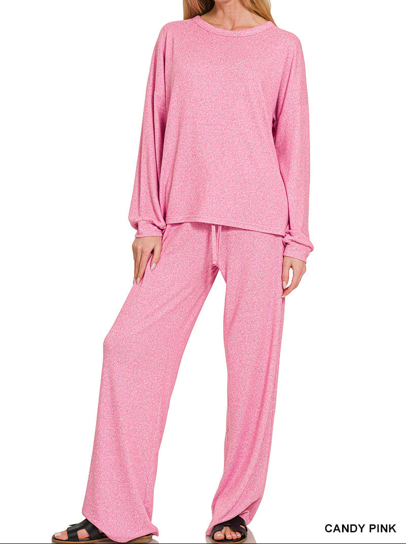 Woman in soft 2-piece, long sleeve set