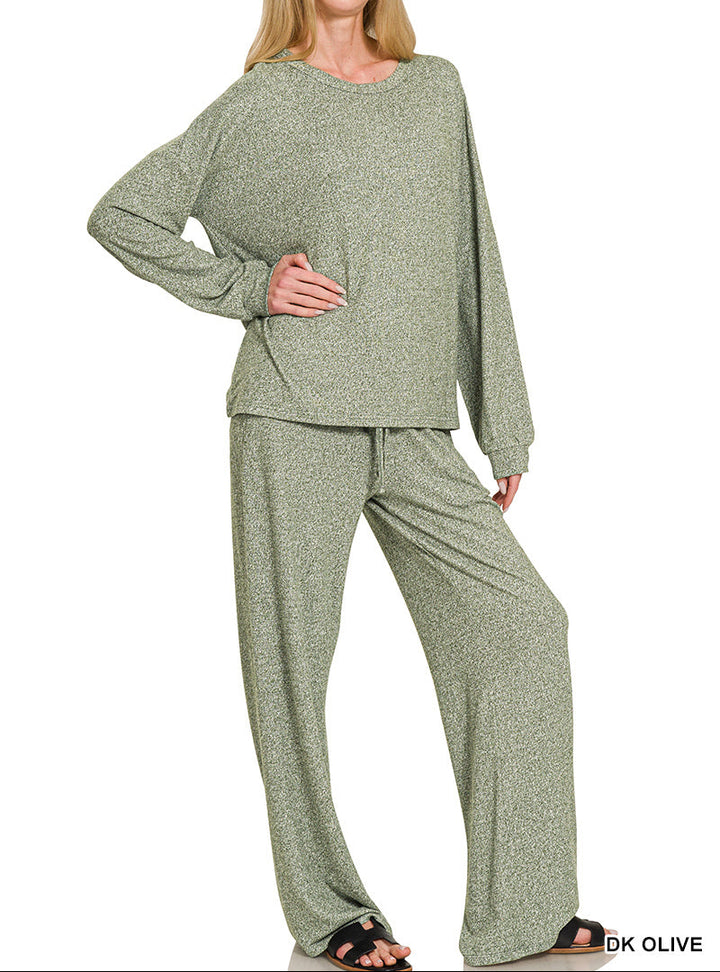 Woman in soft 2-piece, long sleeve set