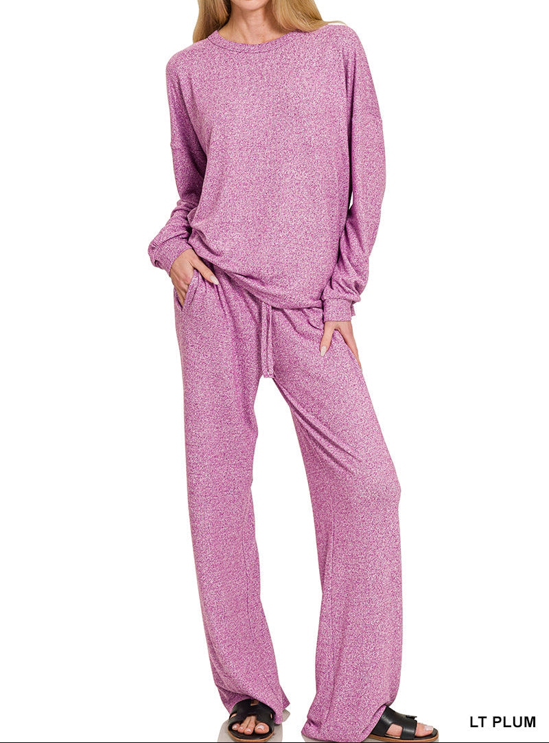 Woman in soft 2-piece, long sleeve set