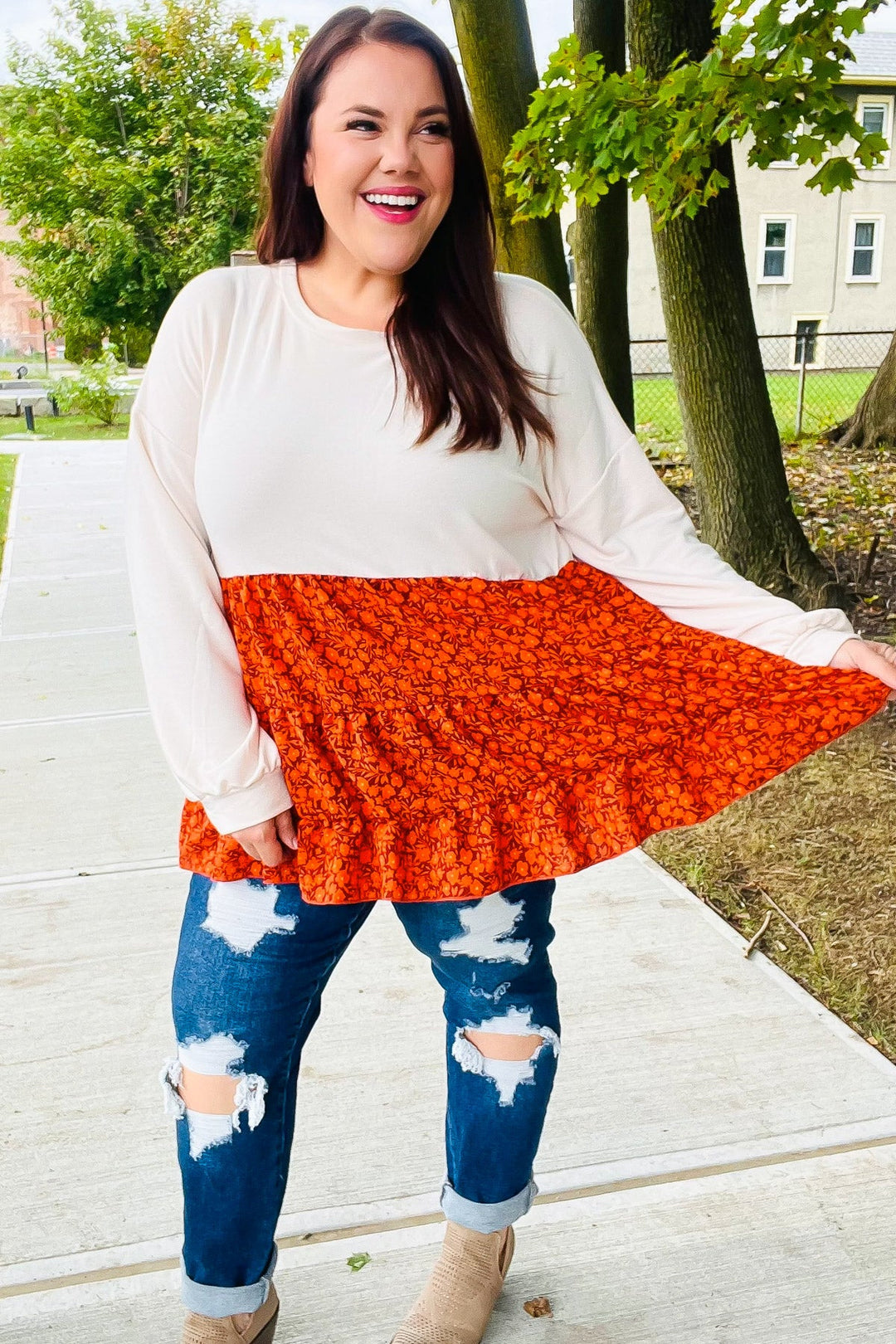 Star Struck Vintage Floral Oatmeal Tiered Babydoll Twofer Top | Nikki & Co. Boutique