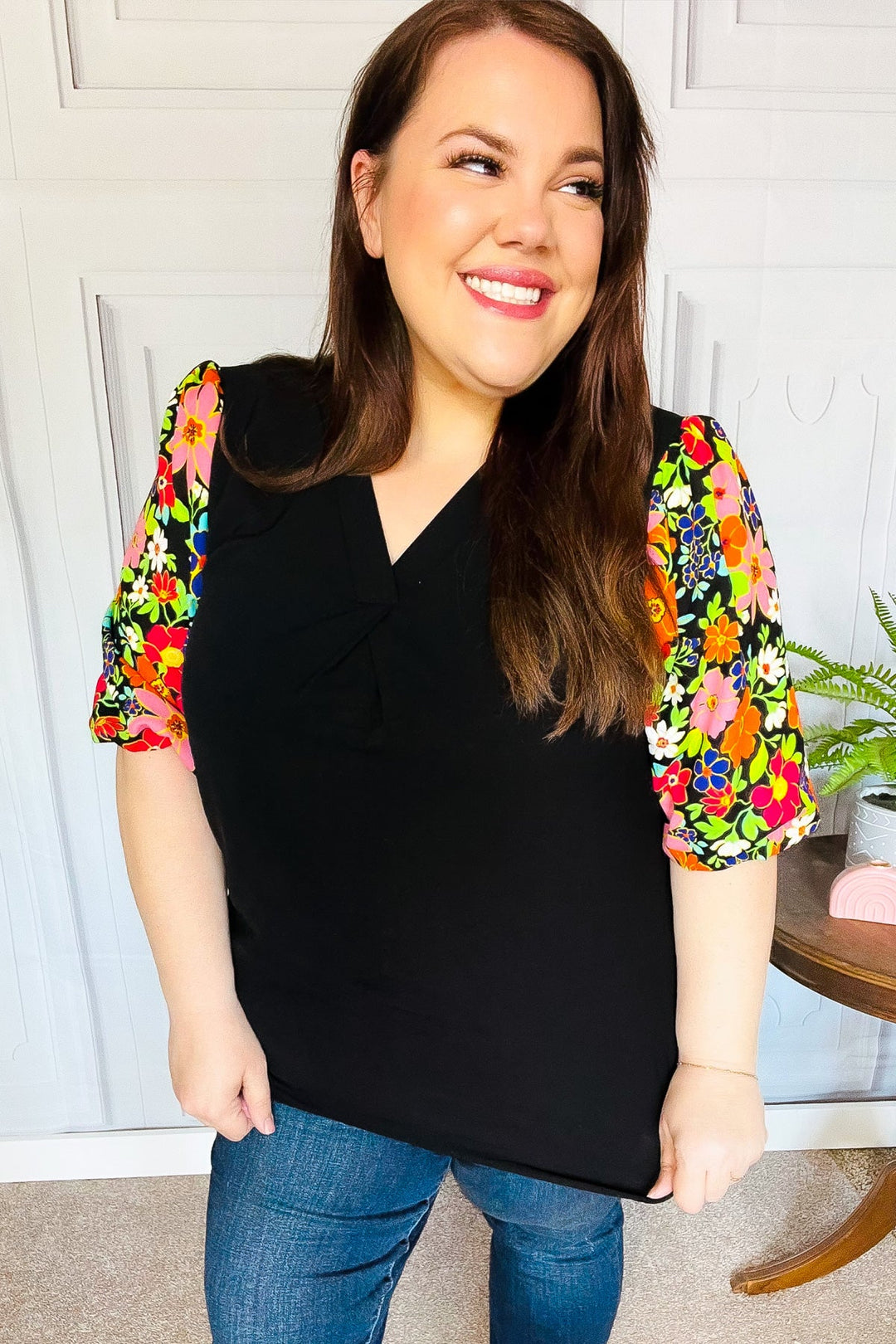 Eyes On You Black Floral Puff Sleeve V Neck Tops | Nikki &amp; Co. Boutique