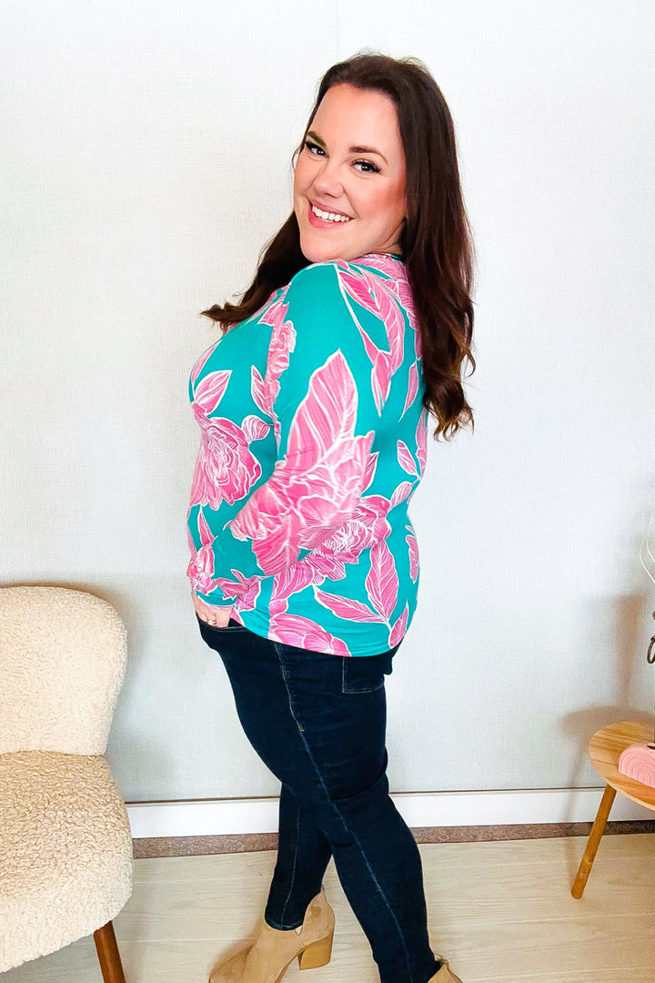 Find Love Aqua/Pink Fitted Floral Print Buttery Soft Knit Top | Nikki &amp; Co. Boutique