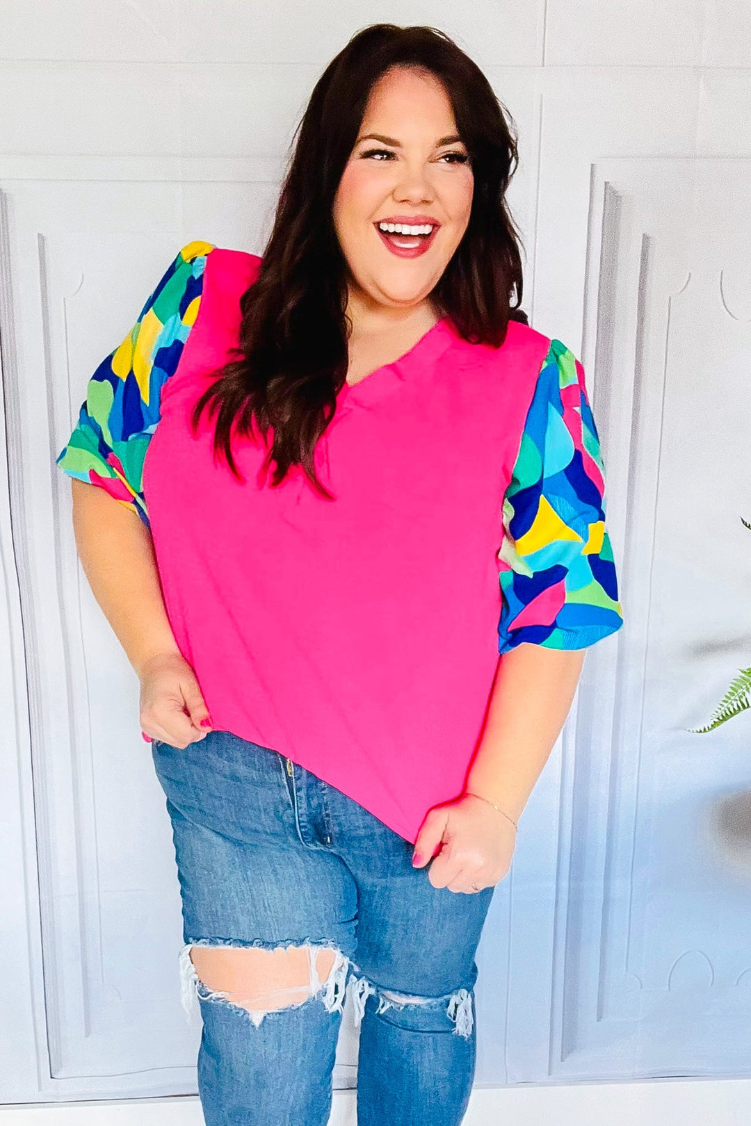 Tell Your Story Fuchsia Geo Print Puff Sleeve V Neck Tops | Nikki &amp; Co. Boutique