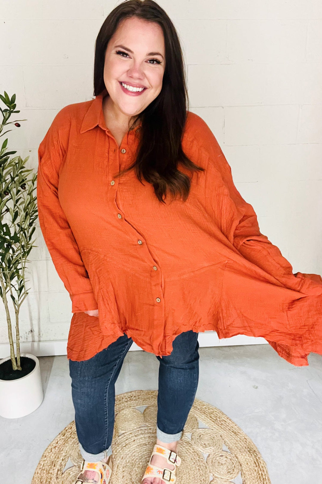 Everyday Rust Button Down Sharkbite Cotton Tunic Top | Nikki &amp; Co. Boutique