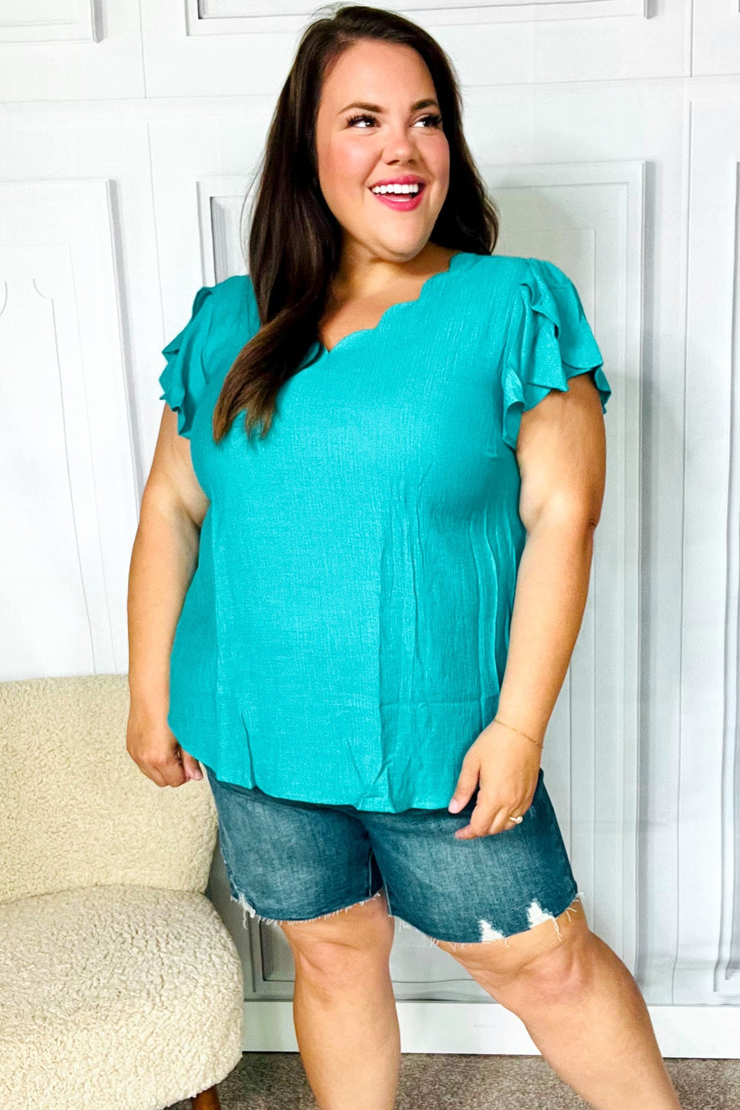 Eyes On You Teal Scalloped V Neck Tulip Sleeve Tops | Nikki &amp; Co. Boutique