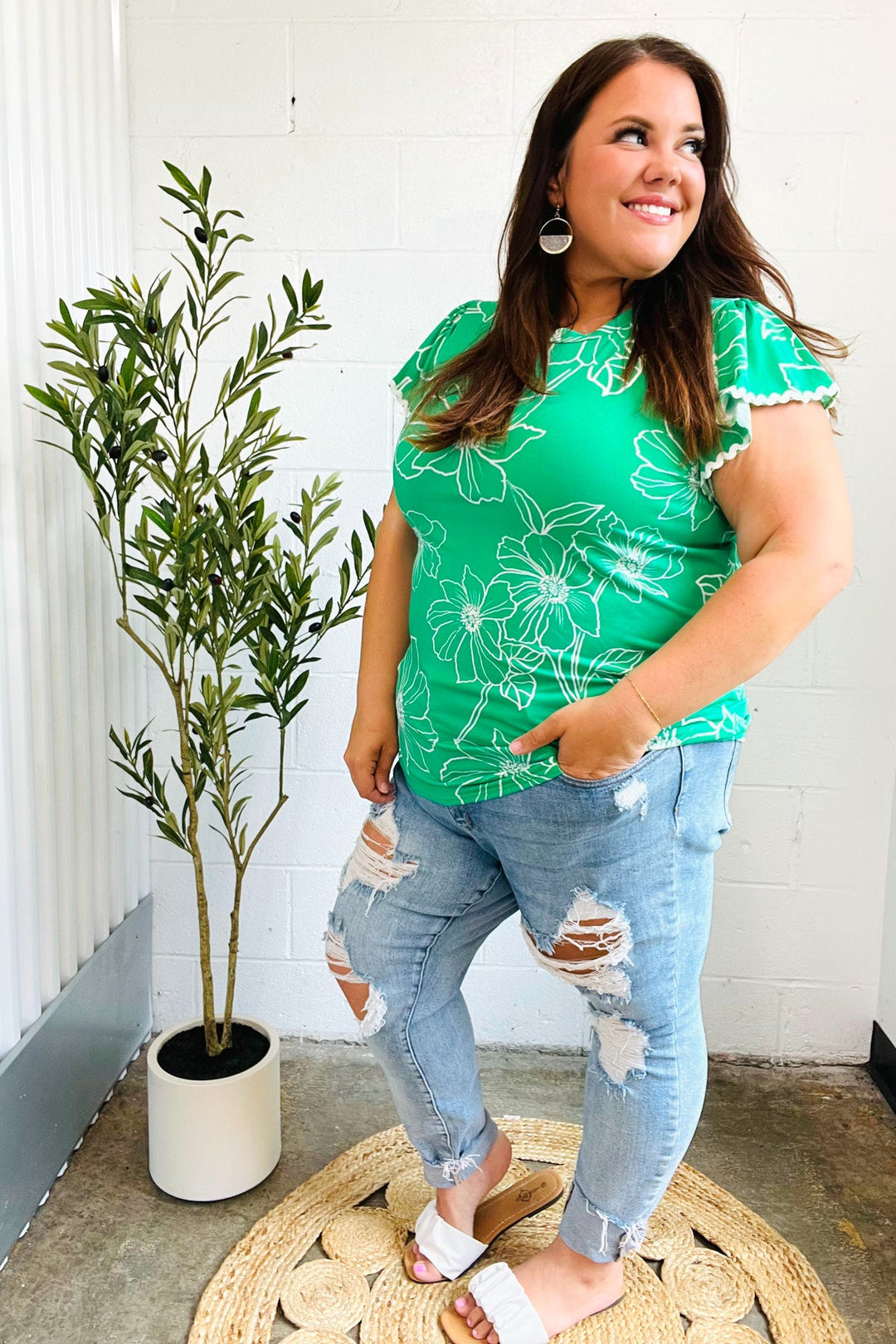 Follow Me Emerald Floral Ric Rac Trim Flutter Sleeve Tops | Nikki &amp; Co. Boutique