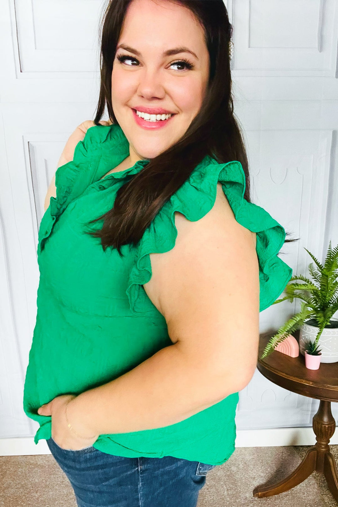 Glamorous In Kelly Green Textured Ruffle Mock Neck Tops | Nikki &amp; Co. Boutique