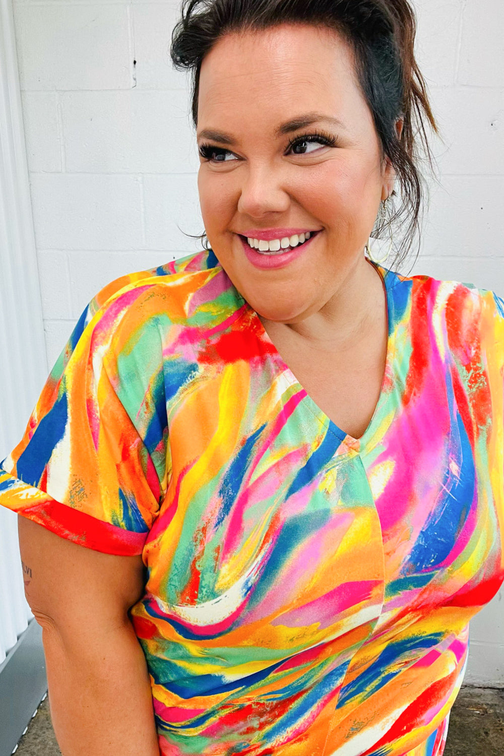 Watercolor Paint Strokes V Neck Tops | Nikki &amp; Co. Boutique