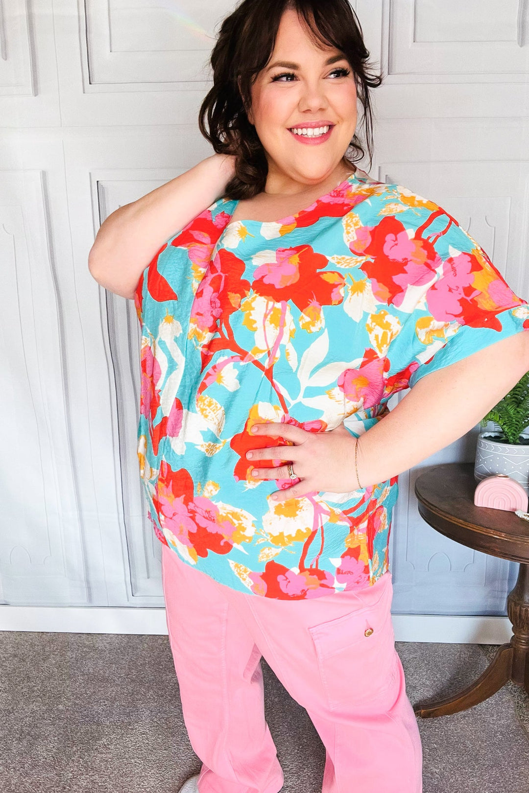Weekend Ready Aqua &amp; Coral Floral V Neck Woven Tops | Nikki &amp; Co. Boutique