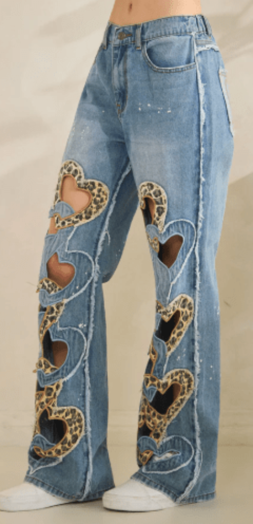 Oli &amp; Hali (NP) - Washed Heart Cutout Jeans | Nikki &amp; Co. Boutique