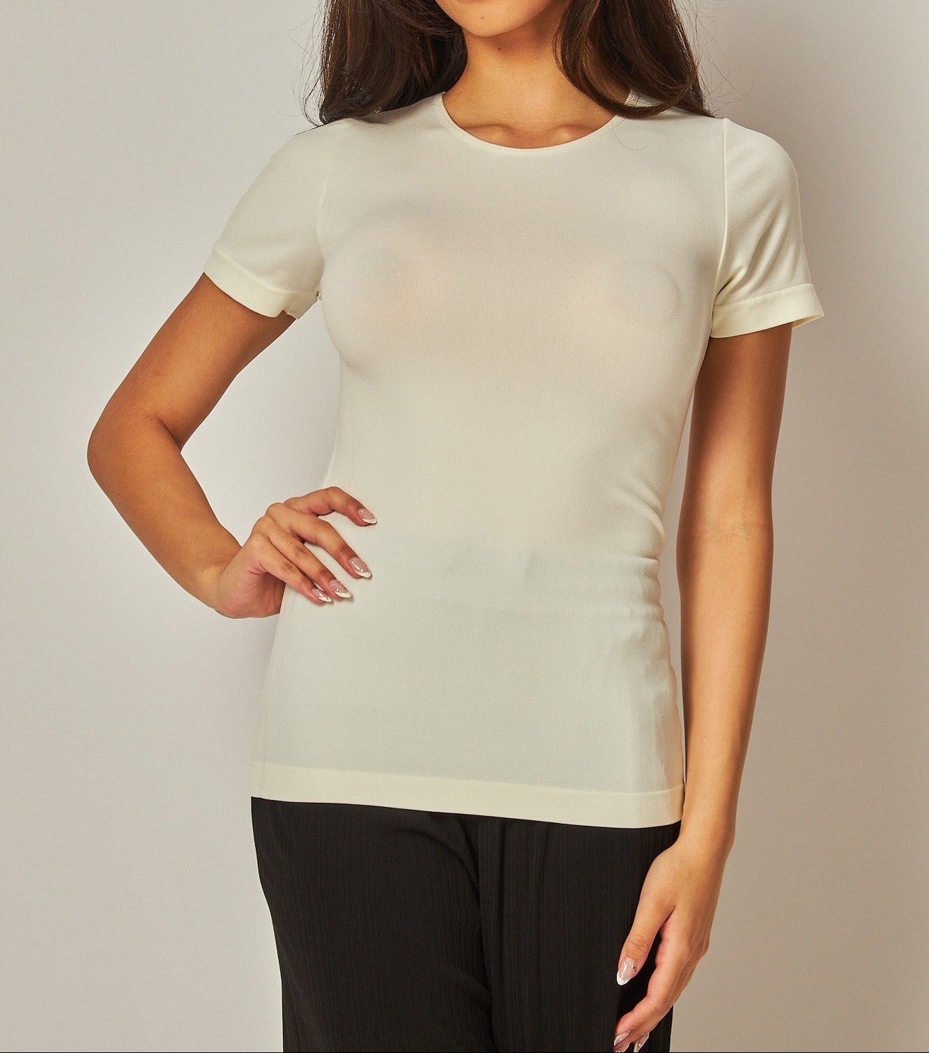 Seamless Round Neck, Short Sleeve Top (NP) - 4 Core colors - Nikki and Co Boutique