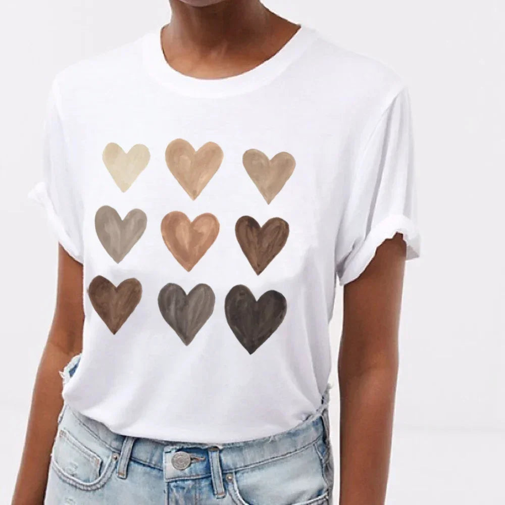 Plus Size Women Tee Heart Graphic Print T-Shirt Fashion Cotton Graphic Top Casual Short Sleeve T-Shirt For Valentine's Day Gifts
