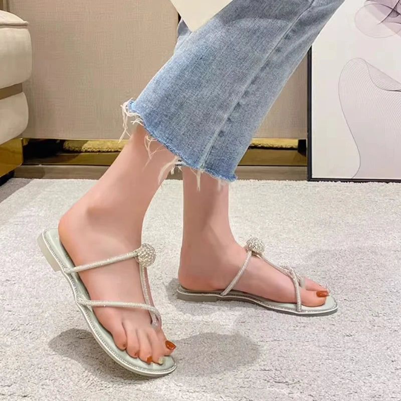 Summer New fairy-style flat, versatile diamond-encrusted slippers with toe clippers and pearl sandals women shoes