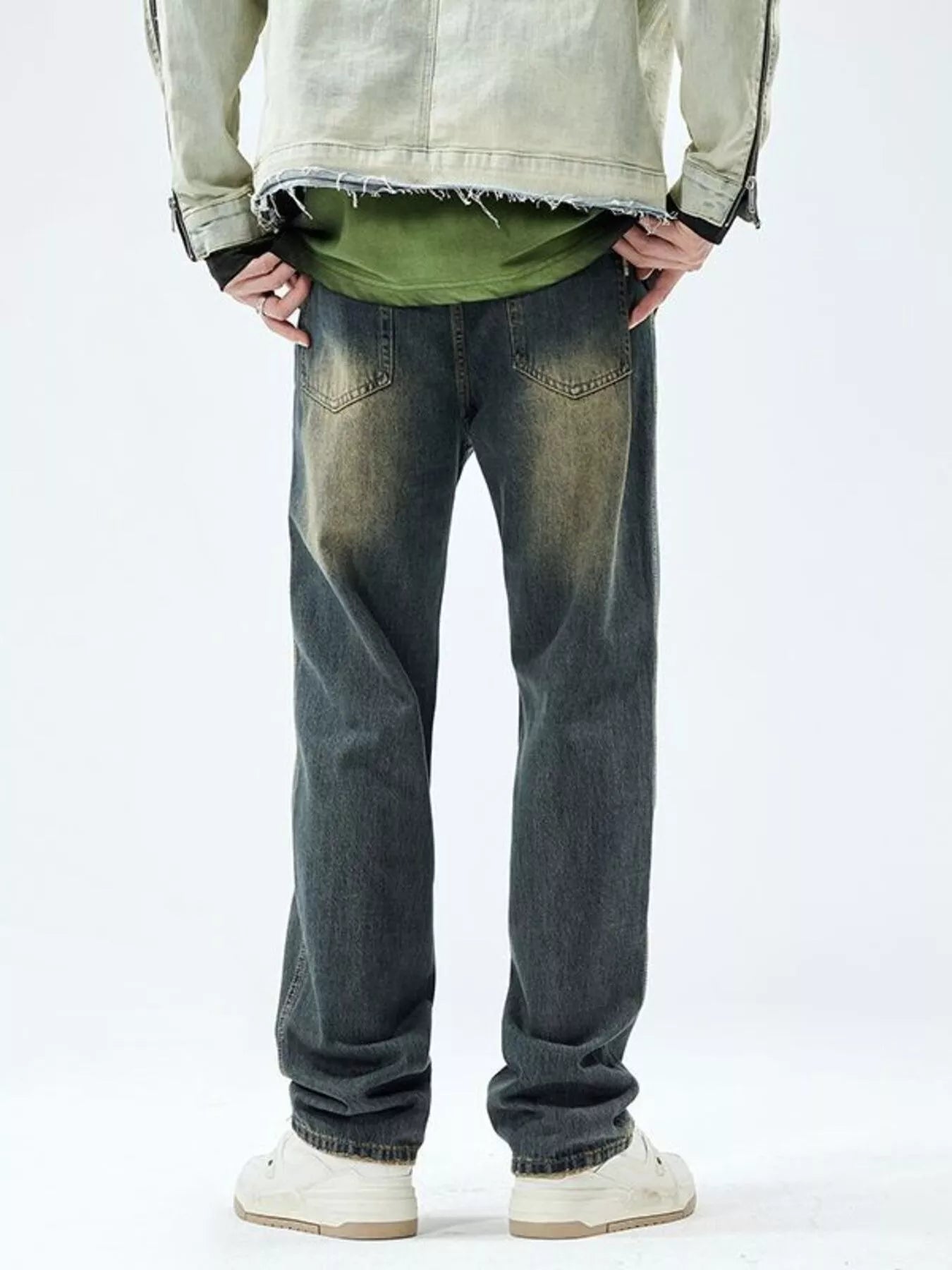 Men's Relaxed Fit Jeans - Nikki and Co Boutique